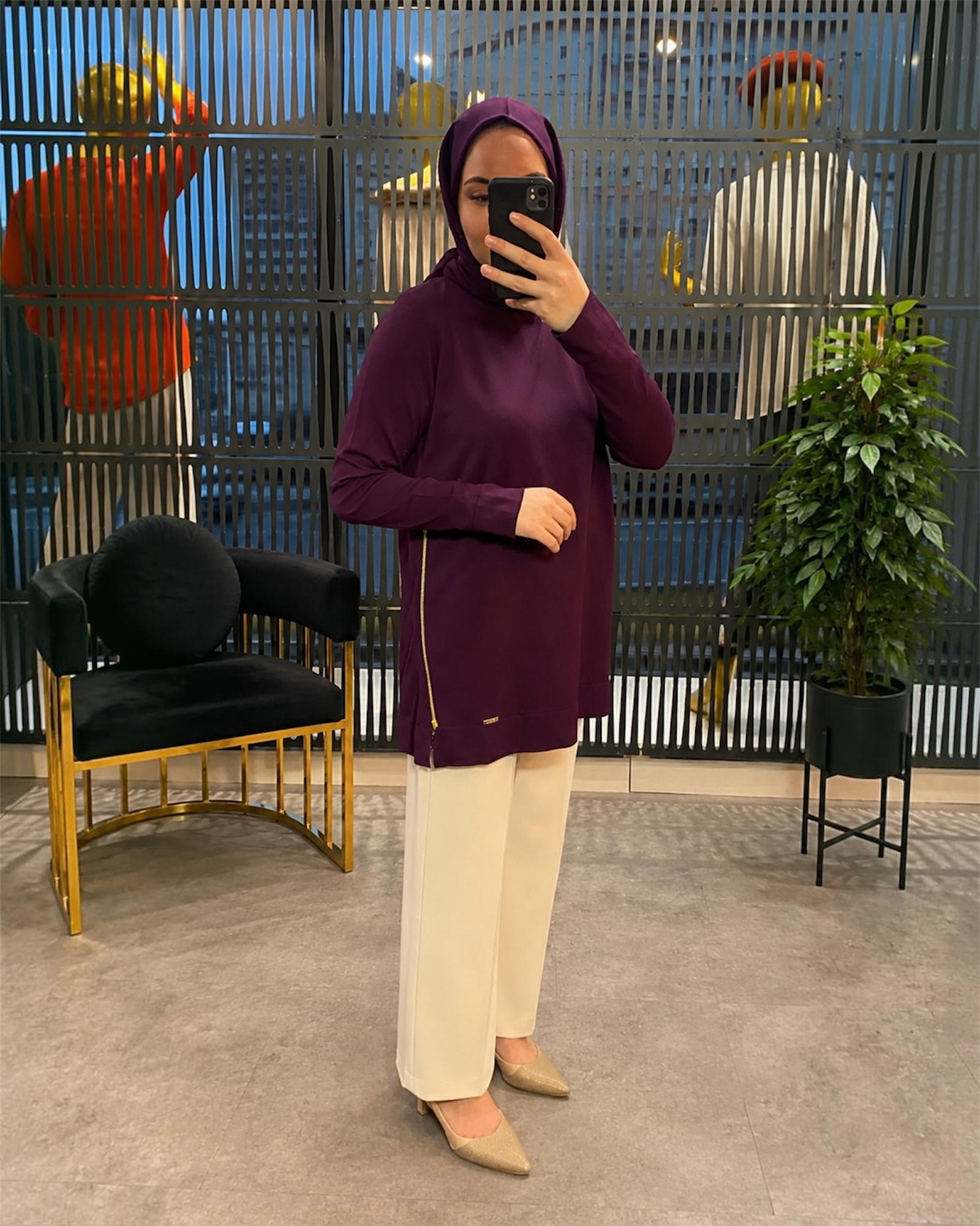 FERMUAR DETAYLI MERSERİZE BLUZ MÜRDÜM