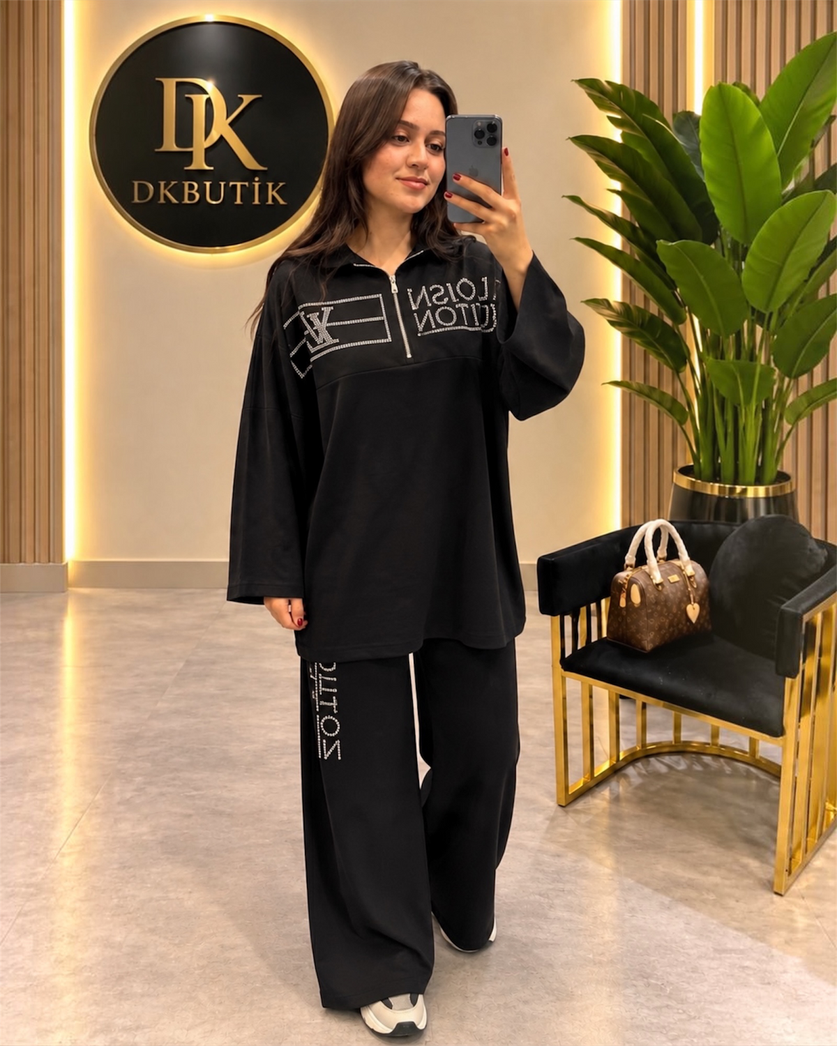 Yanları Şeritli Taşlı İthal Takım