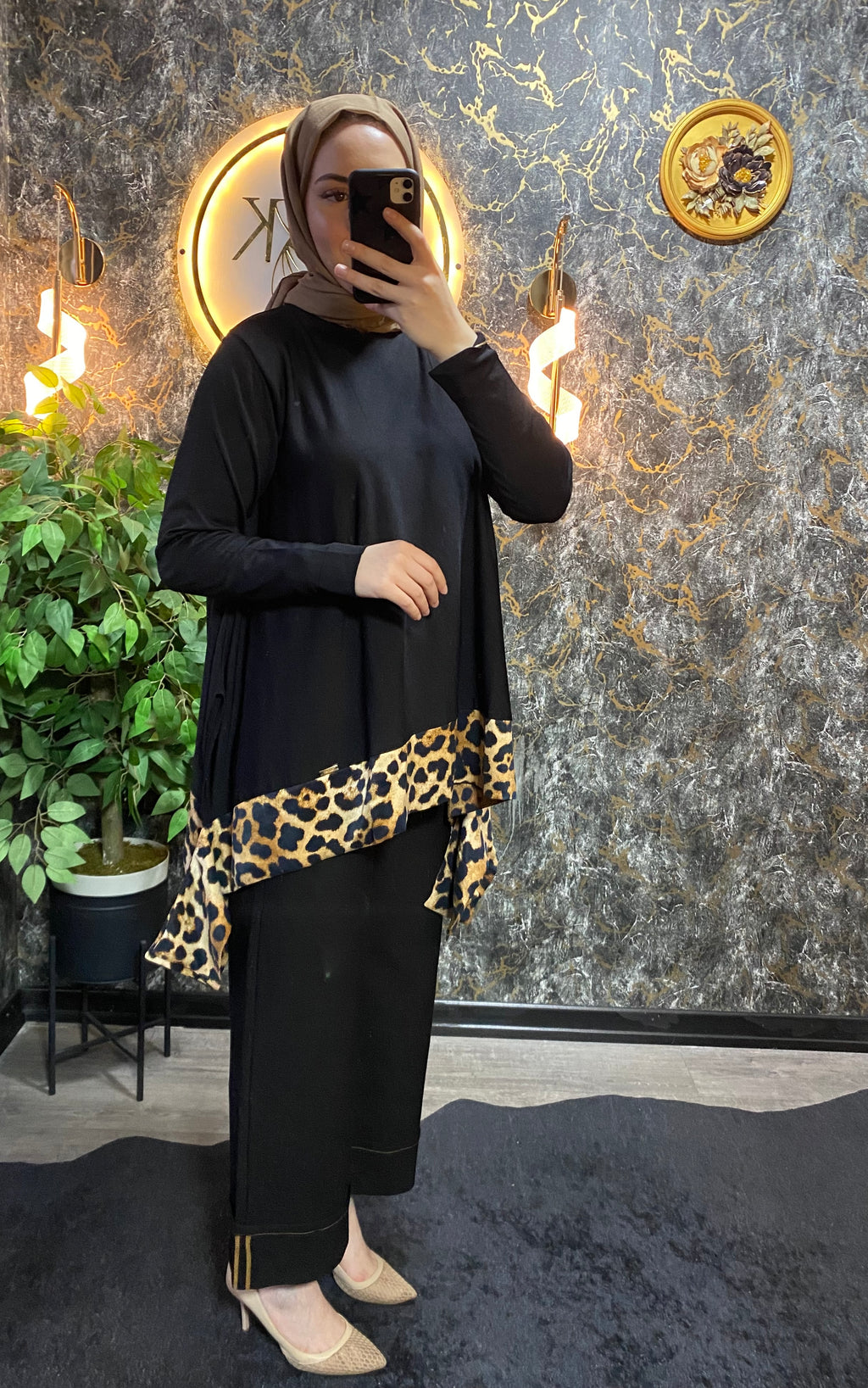 LEOPAR DETAYLI MERSERİZE TUNİK SİYAH