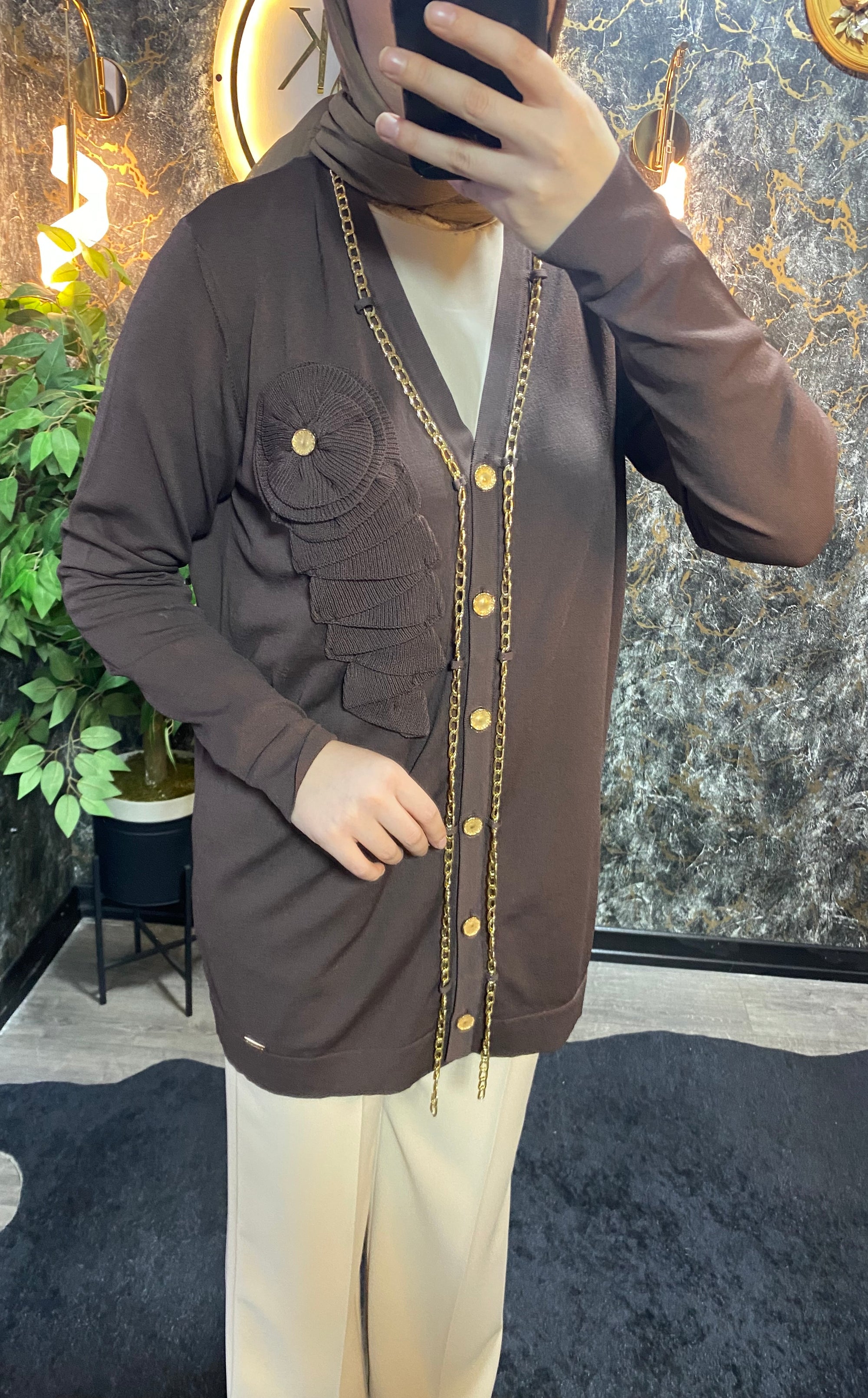 ZİNCİR DETAYLI MERSERİZE HIRKA KAHVE