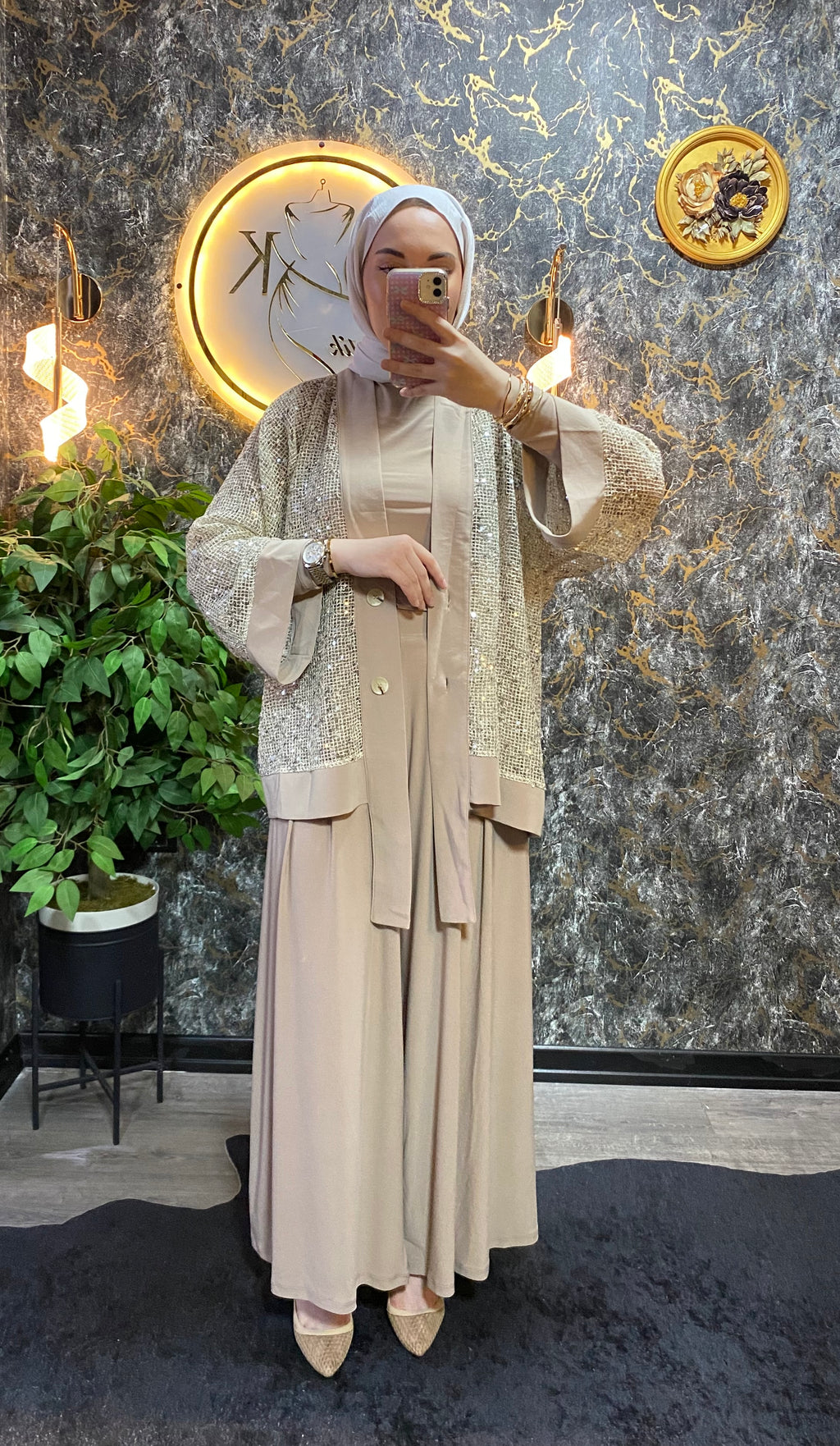 PUL PAYET İŞLEMELİ ÜÇLÜ ÇEKET TAKIM KREM