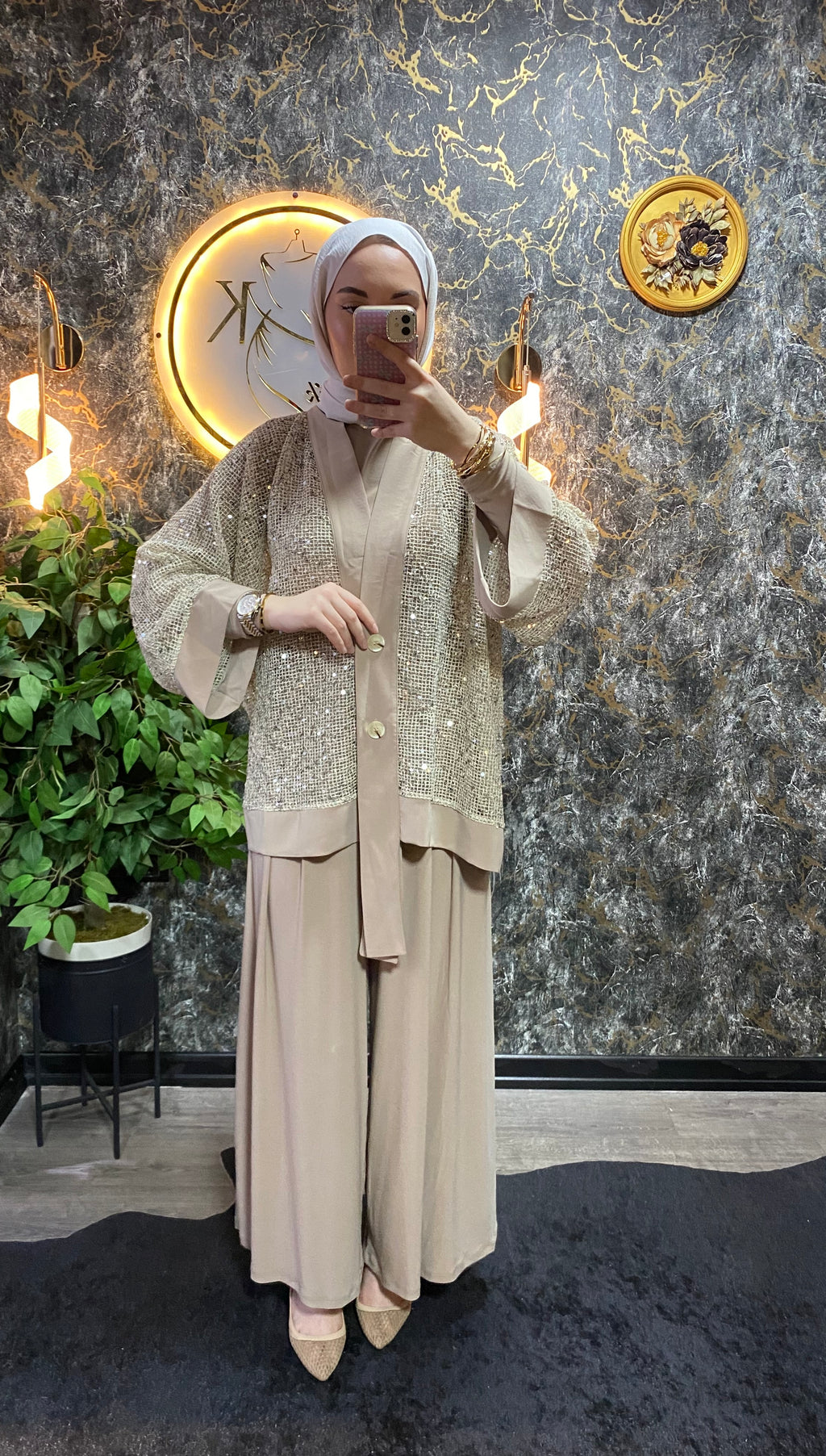 PUL PAYET İŞLEMELİ ÜÇLÜ ÇEKET TAKIM KREM