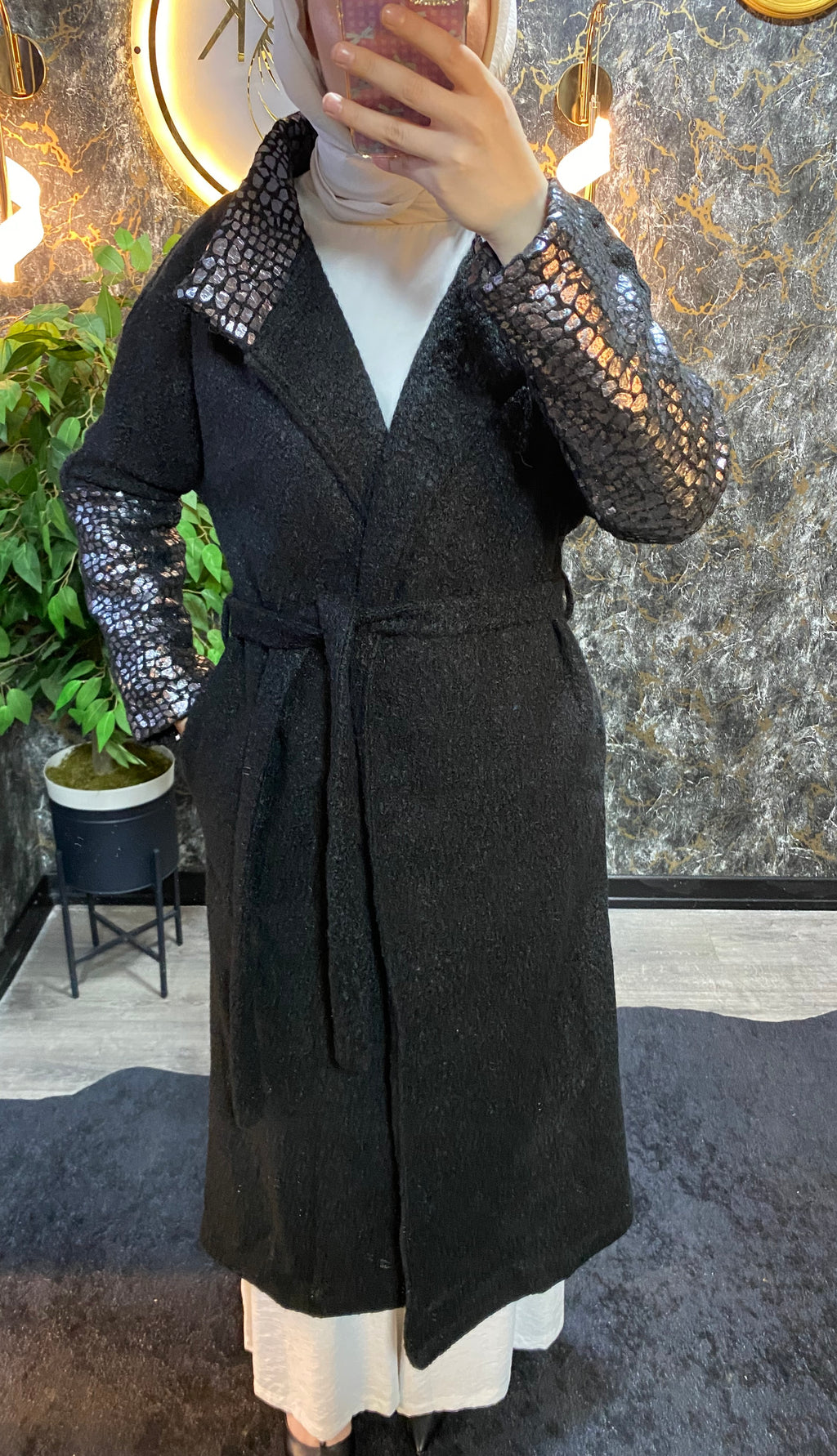 GÜMÜŞ DETAYLI BUKLET KABAN SİYAH