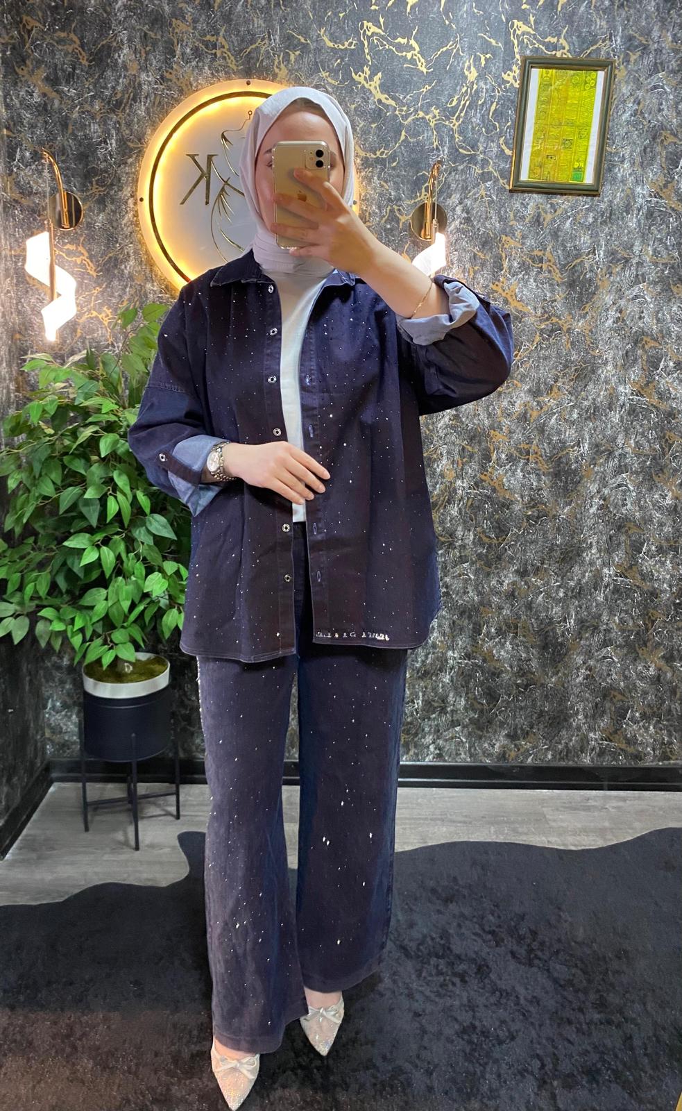 TAŞ İŞLEMELİ JEAN TAKIM