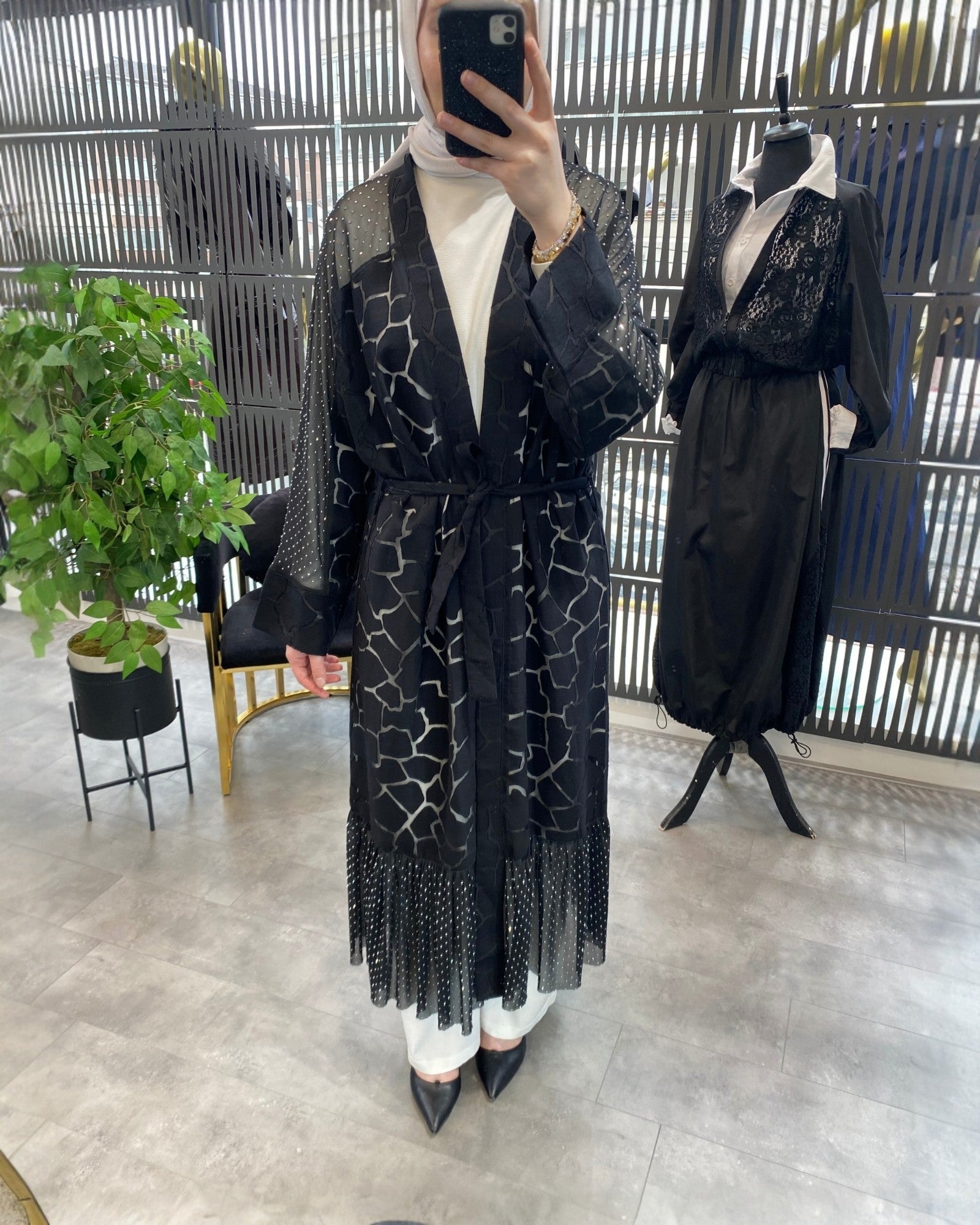 Taş İşlemeli Abaya